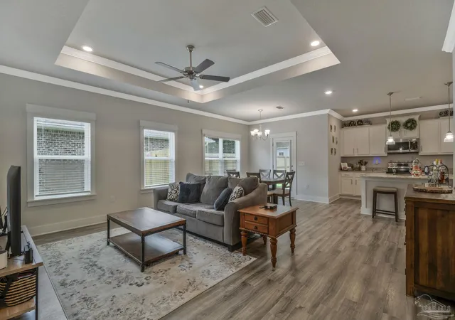 Photo 3 of Single family home for sale at 6293 Sonoma Ln, Pensacola, FL 32526 | MLS# 688733 | Listing updated on 2026-09-15