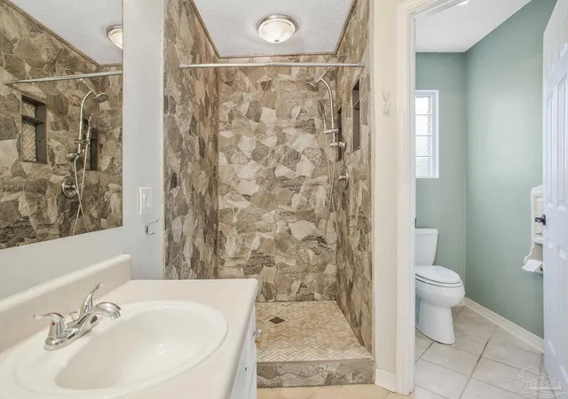 Photo 4 of Single family home for sale at 6853 Rickwood Dr, Pensacola, FL 32526 | MLS# 687340 | Listing updated on 2026-09-25