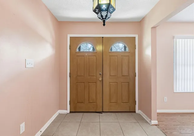 Photo 4 of Single family home for sale at 2780 Bayou Blvd, Pensacola, FL 32503 | MLS# 688798 | Listing updated on 2026-09-27