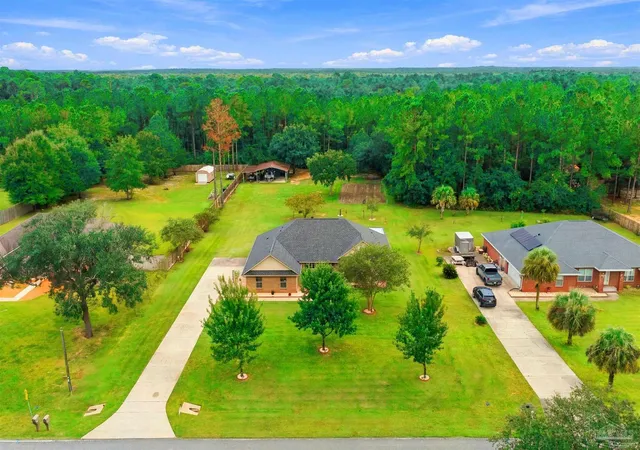 Photo 1 of Single family home for sale at 9915 Nichols Lake Rd, Milton, FL 32583 | MLS# 689924 | Listing updated on 2026-10-06
