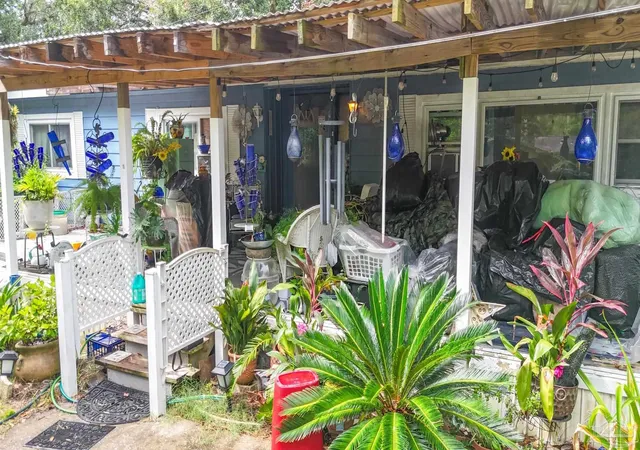 Photo 2 of Manufactured home for sale at 8529 Stockdale Ave, Pensacola, FL 32514 | MLS# 686929 | Listing updated on 2026-09-03