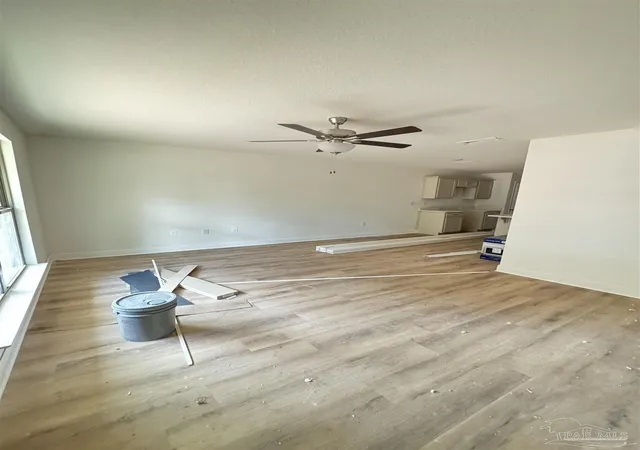 Photo 3 of House for sale at 1971 N Roberts Cir, Pensacola, FL 32534 | MLS# 688574 | Listing updated on 2026-09-05