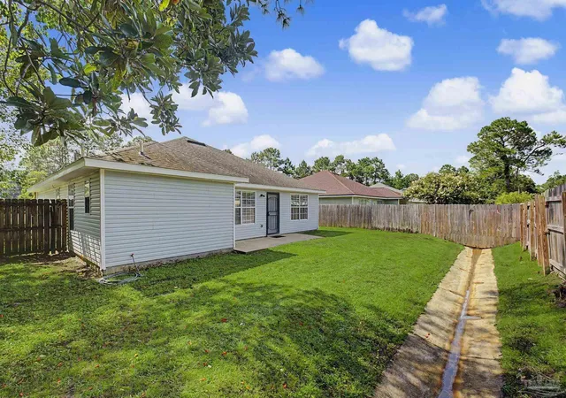 Single family home for sale at 8263 Continental Ct, Pensacola, FL 32506 | MLS# 688372 | Listing updated on 2026-09-25