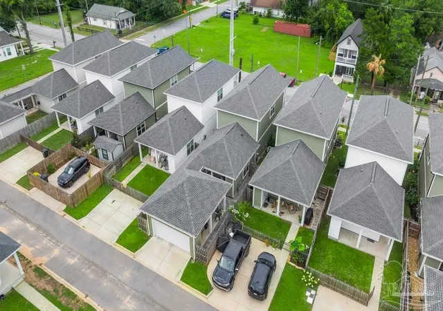 Photo 53 of Single family home for sale at 921 W Jackson St, Pensacola, FL 32501 | MLS# 688649 | Listing updated on 2026-09-09