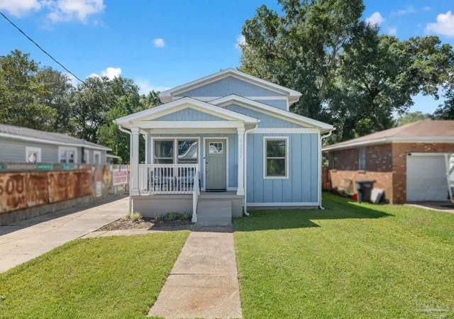 Photo 1 of Single family home for sale at 1211 E Baars St, Pensacola, FL 32503 | MLS# 688384 | Listing updated on 2026-09-04