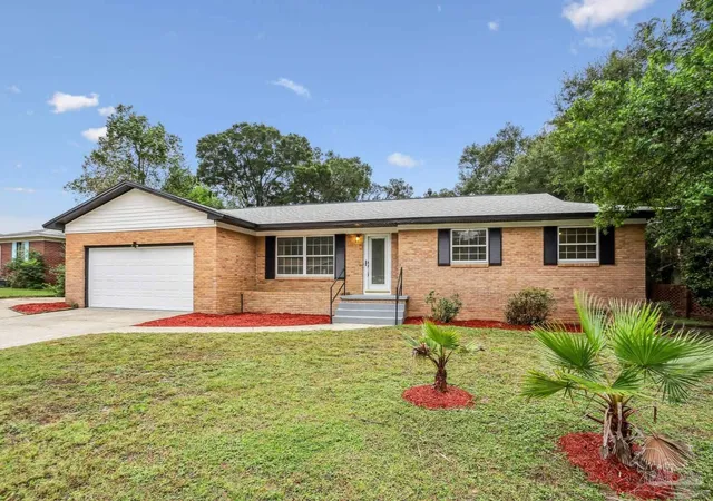 Photo 2 of Single family home for sale at 7605 Harvey St, Pensacola, FL 32506 | MLS# 688805 | Listing updated on 2026-09-29