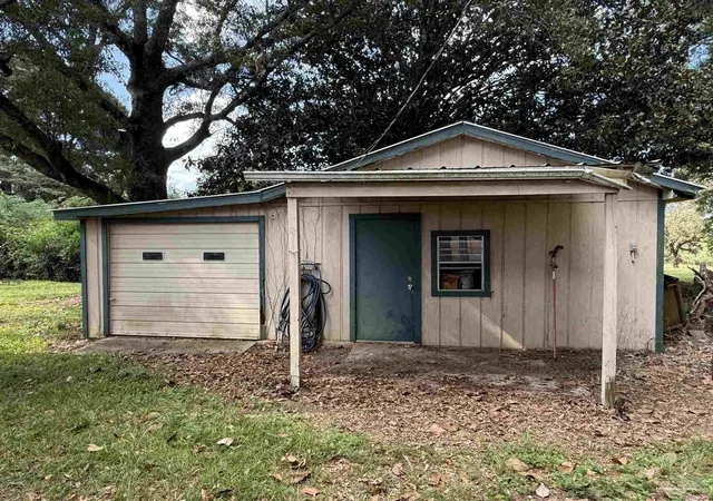 Photo 3 of Sale Pending at 4678 Highway 4, Jay, FL 32565 | MLS# 688517 | Listing updated on 2026-09-17
