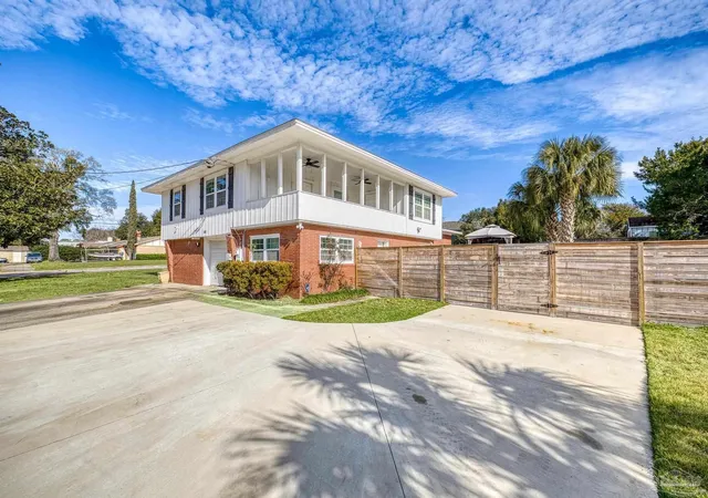 Photo 1 of Single family home for sale at 4401 N 12th Avenue, Pensacola, FL 32503 | MLS# 688394 | Listing updated on 2026-09-01
