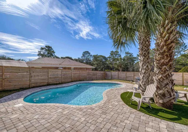 Photo 3 of Single family home for sale at 4401 N 12th Avenue, Pensacola, FL 32503 | MLS# 688394 | Listing updated on 2026-09-01