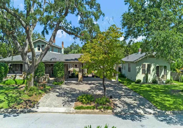 Photo 1 of Single family home for sale at 1910 E Jordan St, Pensacola, FL 32503 | MLS# 688463 | Listing updated on 2026-09-11