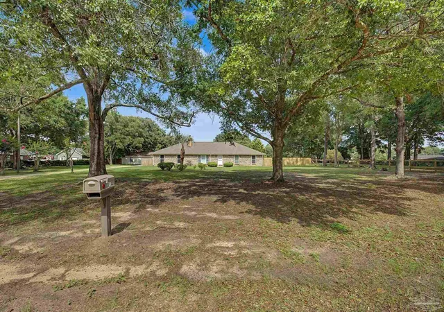 Photo 3 of Single family home for sale at 2340 Tobie Dean Rd, Cantonment, FL 32533 | MLS# 688882 | Listing updated on 2026-09-14