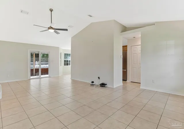 Photo 2 of Single family home for sale at 5296 Lonesome Dove Ln, Milton, FL 32570 | MLS# 687449 | Listing updated on 2026-09-11