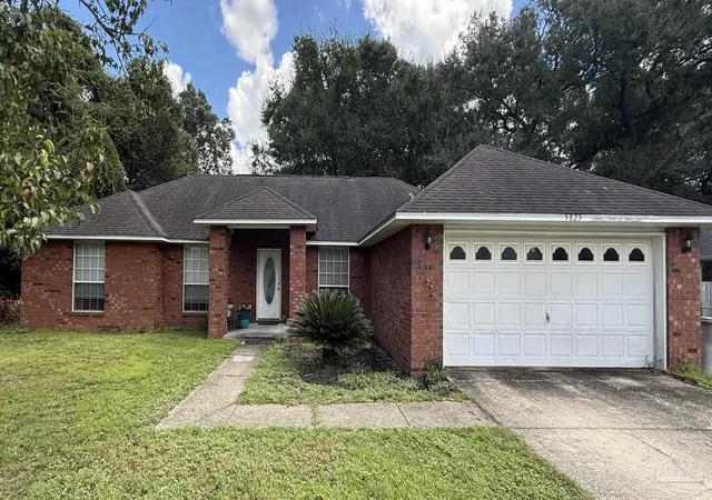 Photo 1 of Single family home for sale at 5825 Ashton Woods Cir, Milton, FL 32570 | MLS# 688431 | Listing updated on 2026-09-12