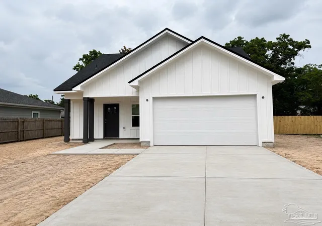 Photo 1 of Single family home for sale at 2188 N Wind Tr Rd, Navarre, FL 32566 | MLS# 688490 | Listing updated on 2026-09-03