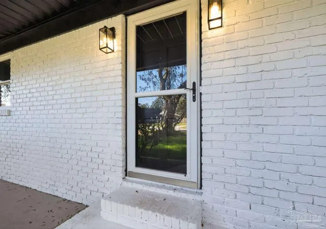 Photo 2 of Single family home for sale at 2015 Americus Ave, Pensacola, FL 32507 | MLS# 688868 | Listing updated on 2026-09-11