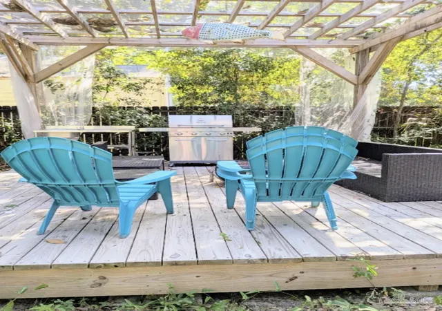 Photo 2 of Single family home for sale at 2013 W Gregory St, Pensacola, FL 32502 | MLS# 689239 | Listing updated on 2026-09-19