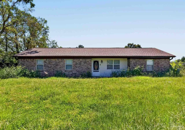 Photo 1 of Single family home for sale at 7085 Frank Reeder Rd, Pensacola, FL 32526 | MLS# 689866 | Listing updated on 2026-10-16