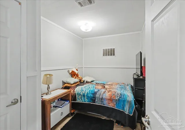 Photo 9 of Manufactured home for sale at 6812 Rolling Hills Rd, Pensacola, FL 32505 | MLS# 688778 | Listing updated on 2026-09-11