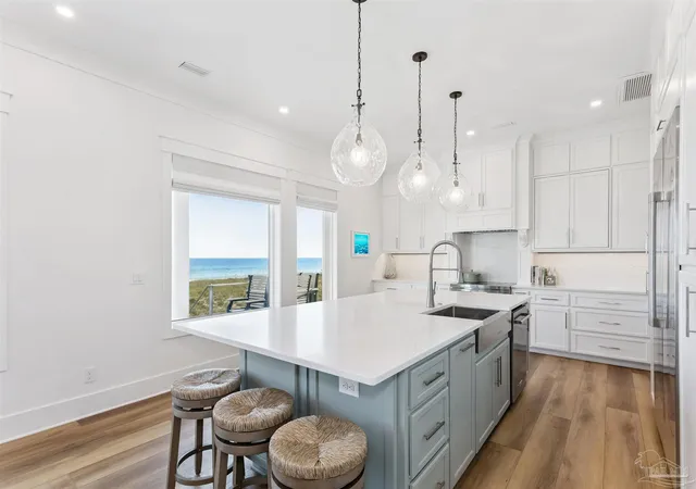 Photo 4 of Single family home for sale at 8085 Gulf Blvd, Navarre, FL 32566 | MLS# 690133 | Listing updated on 2026-10-14