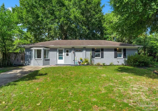 Photo 1 of Single family home for sale at 2955 Newton Dr, Pensacola, FL 32503 | MLS# 689906 | Listing updated on 2026-10-21