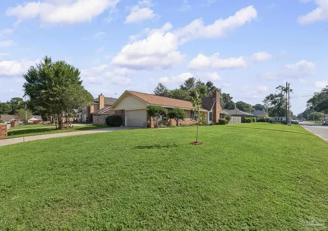 Photo 2 of Single family home for sale at 873 Valley Ridge Cir, Pensacola, FL 32514 | MLS# 689430 | Listing updated on 2026-10-16