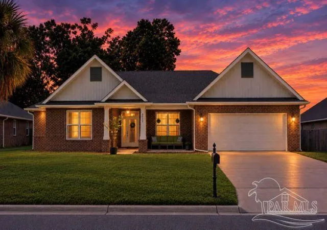Photo 1 of Single family home for sale at 6015 Alder Ave, Pensacola, FL 32526 | MLS# 689222 | Listing updated on 2026-10-02
