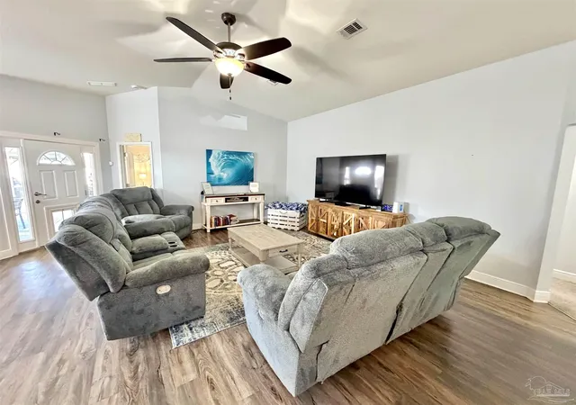Photo 3 of Single family home for sale at 7081 Harvest Way, Milton, FL 32570 | MLS# 688897 | Listing updated on 2026-09-12
