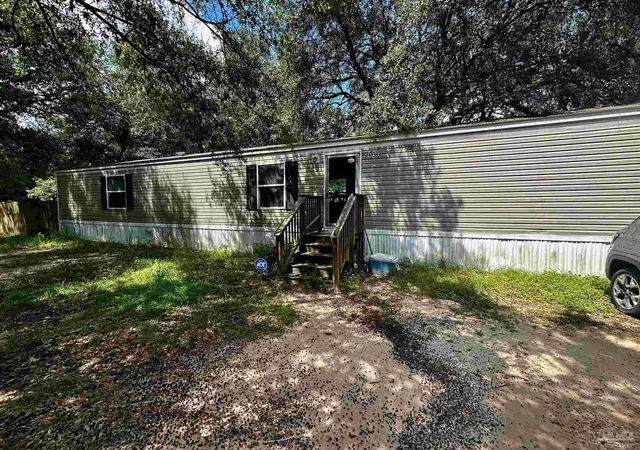 Photo 1 of Sale Pending at 5130 Lake End Dr, Milton, FL 32583 | MLS# 688819 | Listing updated on 2026-09-14