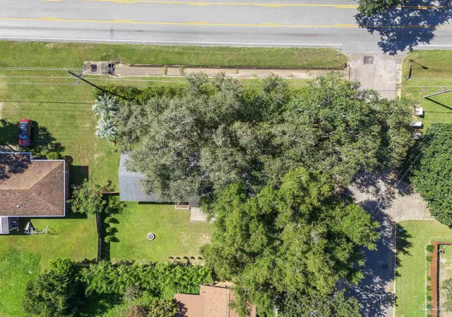 Photo 44 of Single family home for sale at 6010 Prospect Ln, Pensacola, FL 32526 | MLS# 688598 | Listing updated on 2026-09-05
