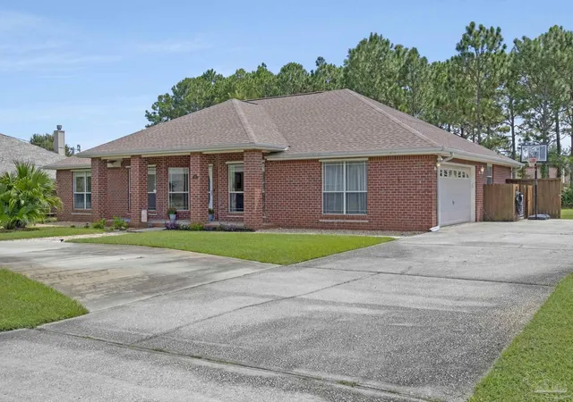 Photo 3 of Single family home for sale at 7513 Frankfort St, Navarre, FL 32566 | MLS# 688834 | Listing updated on 2026-09-14