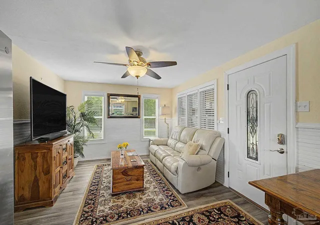 Photo 4 of Single family home for sale at 5411 Japonica Ave, Pensacola, FL 32507 | MLS# 688556 | Listing updated on 2026-10-29