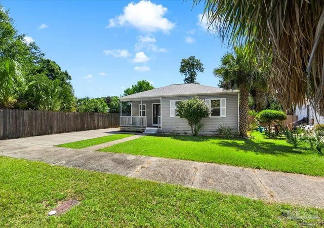 Photo 3 of Single family home for sale at 1341 E Scott St, Pensacola, FL 32503 | MLS# 689862 | Listing updated on 2026-10-03