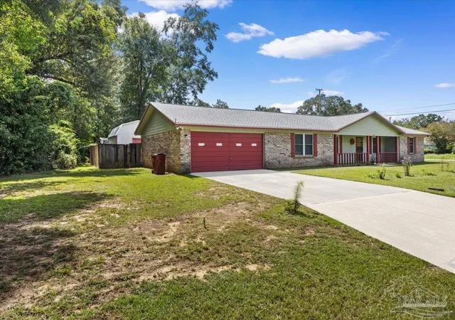 Photo 2 of Single family home for sale at 3379 Pigeon Frg Dr, Milton, FL 32571 | MLS# 688426 | Listing updated on 2026-09-11