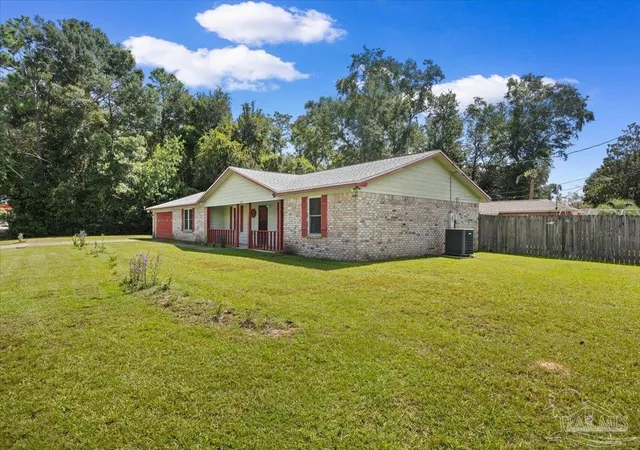 Photo 3 of Single family home for sale at 3379 Pigeon Frg Dr, Milton, FL 32571 | MLS# 688426 | Listing updated on 2026-09-11