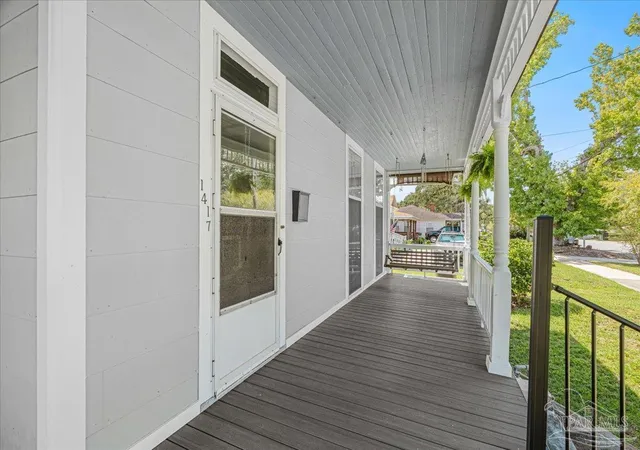 Photo 4 of Single family home for sale at 1417 E Jackson St, Pensacola, FL 32501 | MLS# 688841 | Listing updated on 2026-09-11