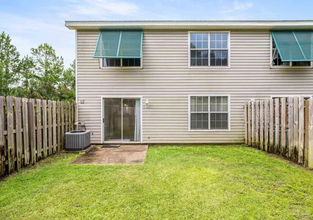 Photo 27 of Townhouse for sale at 1469 Tiger Lake Dr, Gulf Breeze, FL 32563 | MLS# 688793 | Listing updated on 2026-09-14