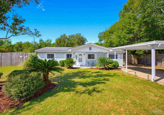 Photo 1 of Single family home for sale at 3101 Donley St, Pensacola, FL 32526 | MLS# 689696 | Listing updated on 2026-10-07