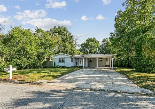 Photo 1 of Single family home for sale at 3003 E Avery St, Pensacola, FL 32503 | MLS# 688567 | Listing updated on 2026-09-10