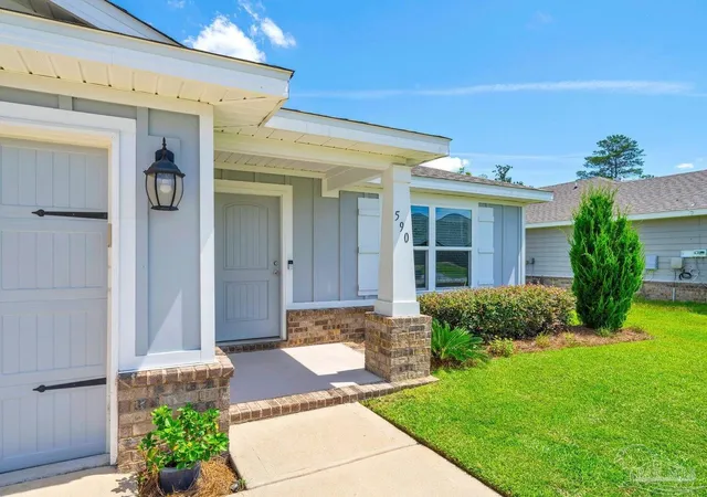 Photo 1 of Single family home for sale at 590 Marquis Way, Freeport, FL 32439 | MLS# 688622 | Listing updated on 2026-09-16