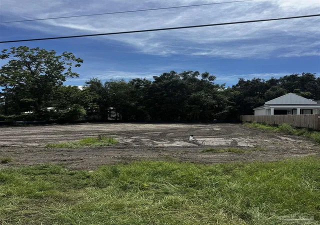 Photo 2 of Land for sale at 1109 W Intendencia St #A, Pensacola, FL 32502 | MLS# 688366 | Listing updated on 2026-09-01