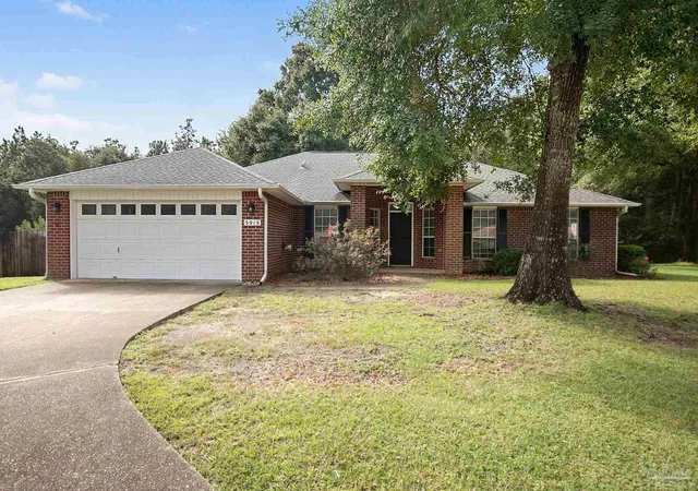 Photo 1 of Single family home for sale at 5015 Magnolia Ridge Ct, Milton, FL 32571 | MLS# 689918 | Listing updated on 2026-10-05