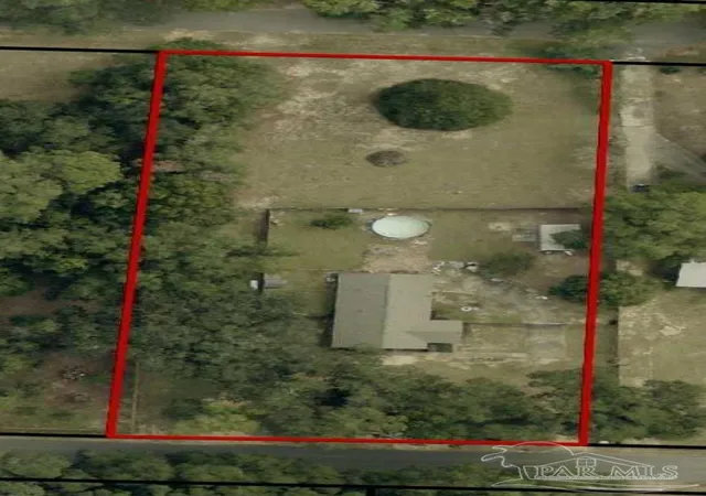 Photo 2 of Single family home for sale at 5472 Joggers Ln, Milton, FL 32571 | MLS# 688920 | Listing updated on 2026-10-09