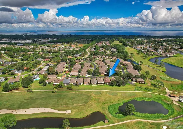 Photo 3 of Single family home for sale at 4100 Longwood Cir, Gulf Breeze, FL 32563 | MLS# 688593 | Listing updated on 2026-09-11