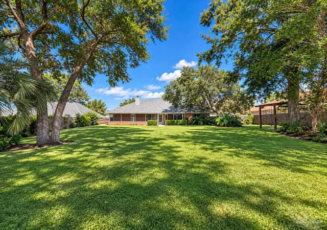 Photo 2 of Single family home for sale at 3359 Indian Hills Dr, Milton, FL 32571 | MLS# 688728 | Listing updated on 2026-09-11