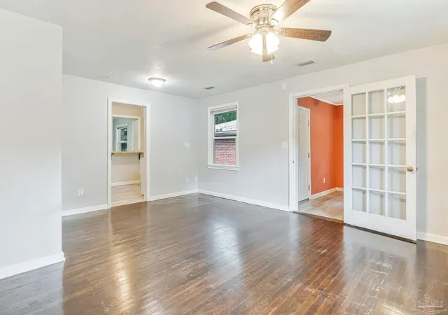 Photo 4 of Single family home for sale at 31 Kennington Dr, Pensacola, FL 32507 | MLS# 688618 | Listing updated on 2026-09-06