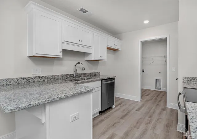 Photo 3 of Multi family home for sale at 7251 Bogey Ln, Milton, FL 32570 | MLS# 688485 | Listing updated on 2026-09-03