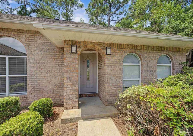 Photo 2 of Single family home for sale at 2419 Basswood Dr, Navarre, FL 32566 | MLS# 688947 | Listing updated on 2026-10-06