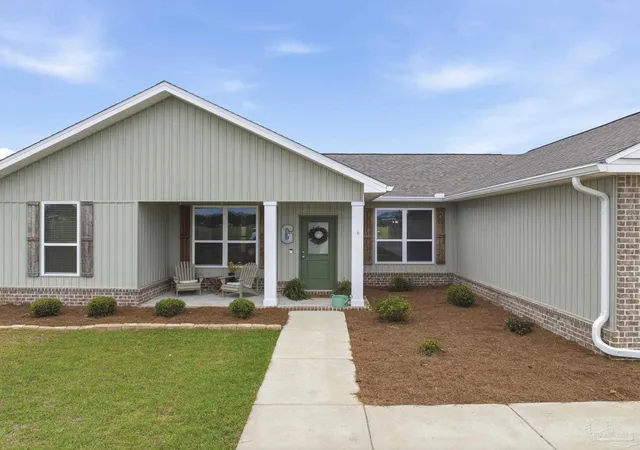Photo 2 of Single family home for sale at 9235 Salter Rd, Milton, FL 32571 | MLS# 680604 | Listing updated on 2026-09-02