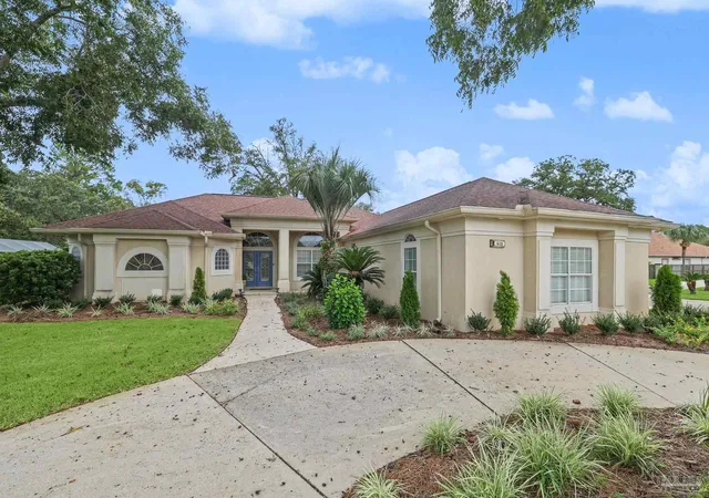 Photo 1 of Single family home for sale at 4100 Bamboo Dr, Pensacola, FL 32526 | MLS# 689872 | Listing updated on 2026-10-06