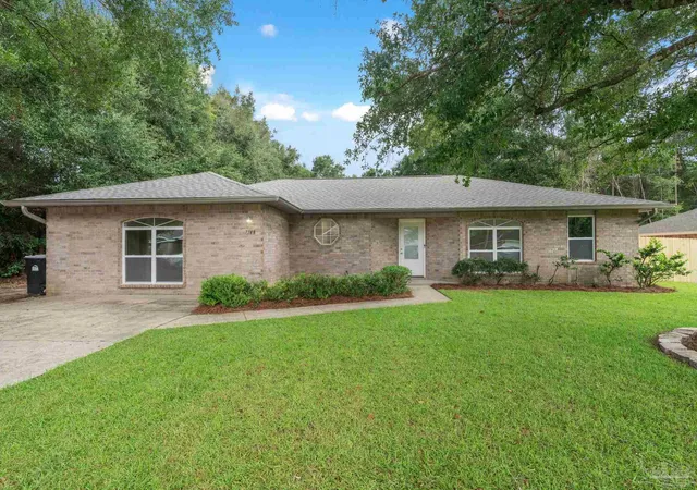 Photo 2 of Sale Pending at 7448 Rustling Pines Dr, Milton, FL 32583 | MLS# 689549 | Listing updated on 2026-10-05